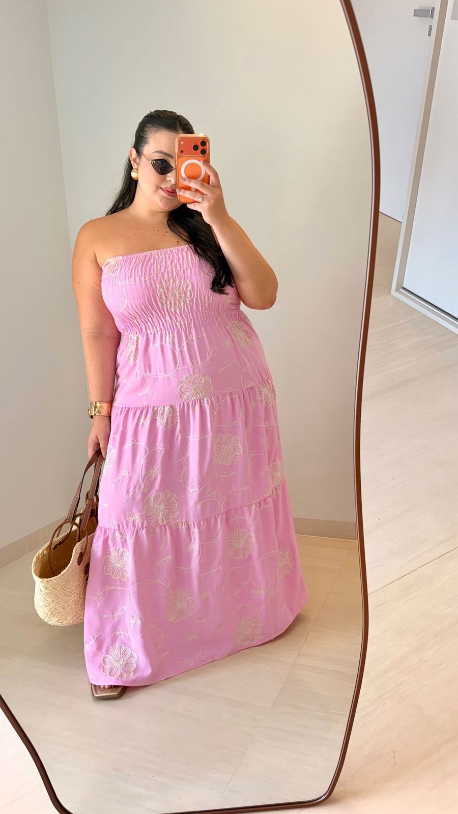 Vestido Lastex Bordado Tomara que Caia