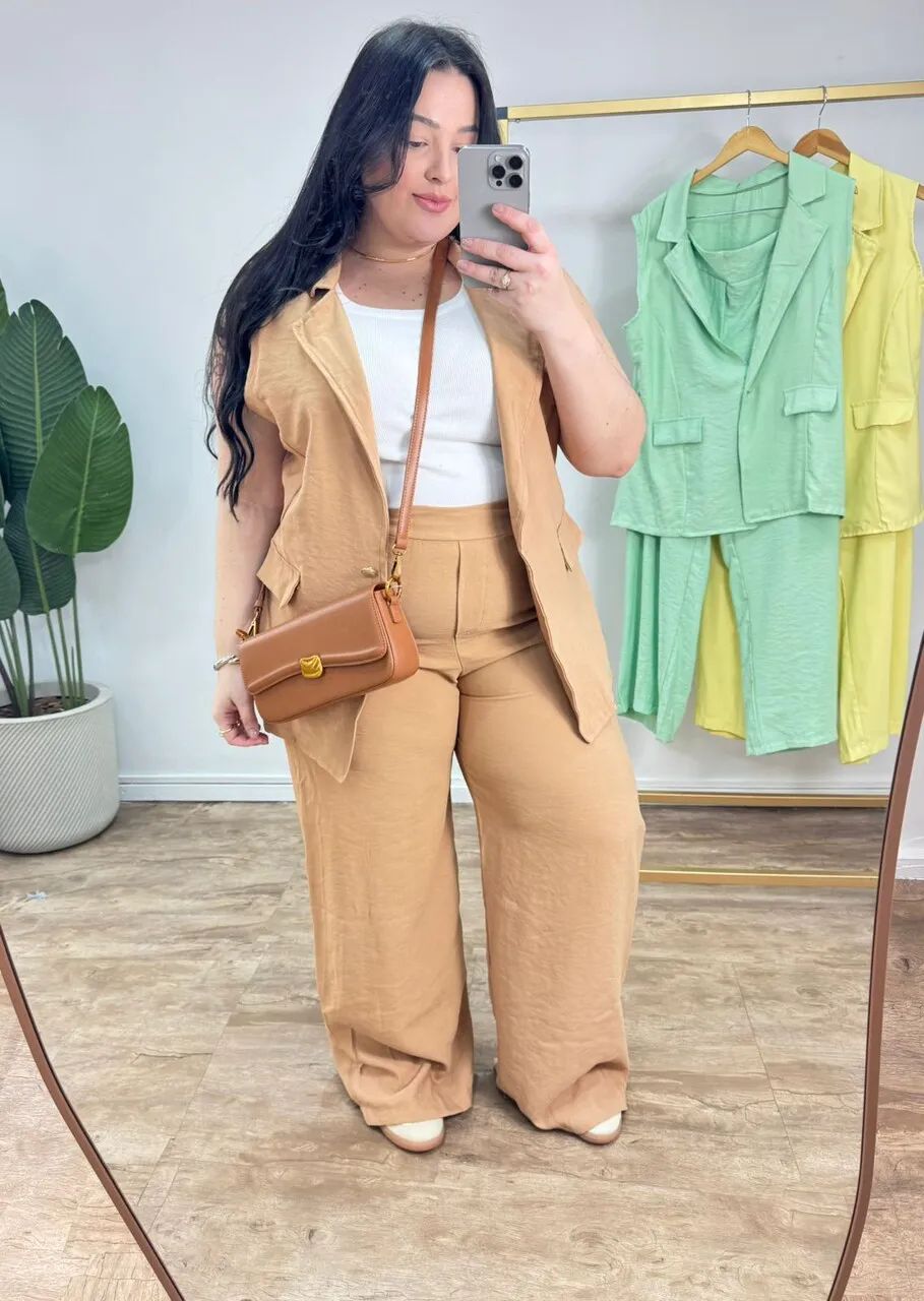 Conjunto com Colete e Calça de Cintura Alta Napoli