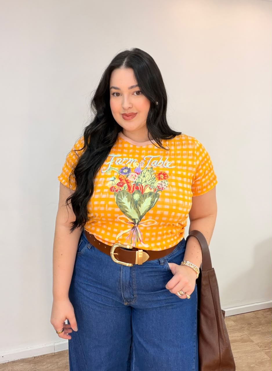 T-Shirt Malha Especial Bouquet Feira Farm