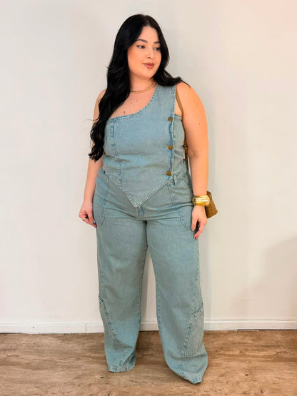 Conjunto Jeans Lavagem Sujinha com Cropped Assimétrico