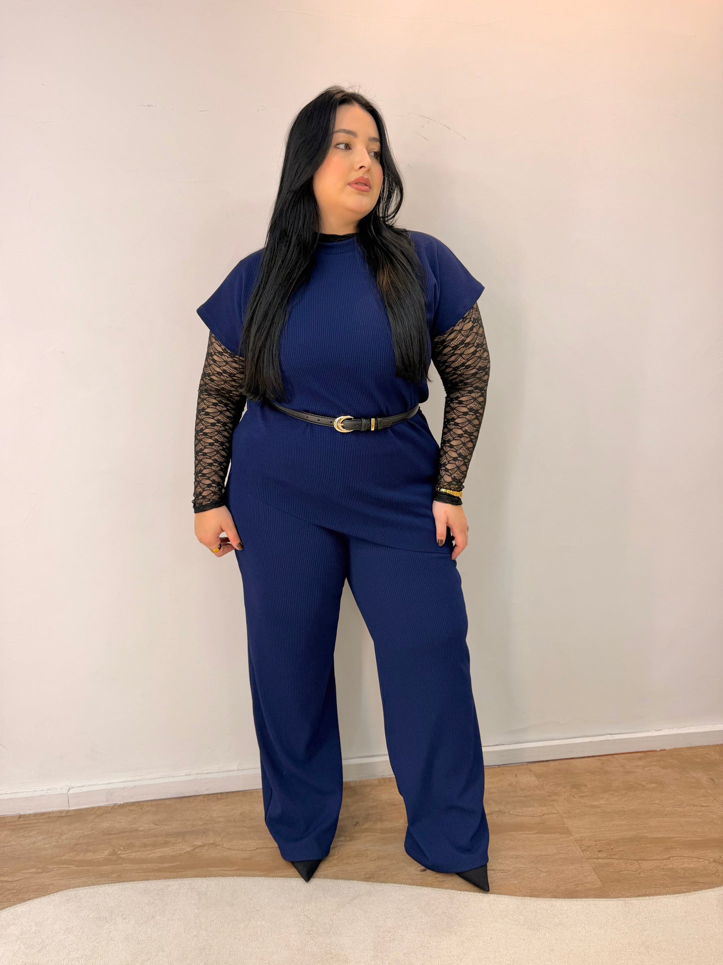 Conjunto Assimétrico com Calça em Ribana Sabrina