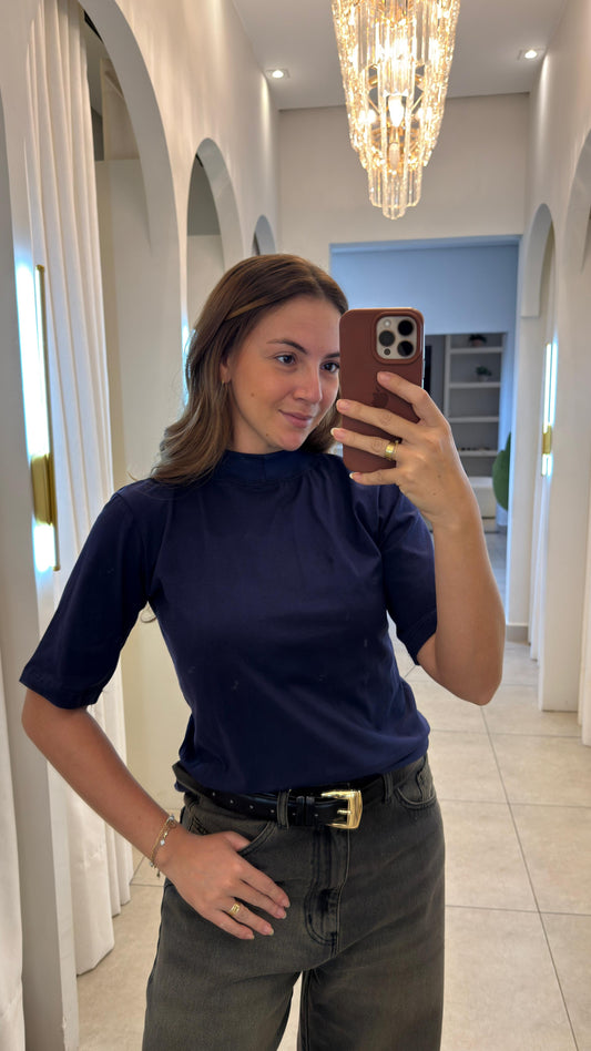 Blusa Feminina Gola Alta em Algodão Zara