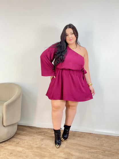 Vestido Curto Sem Manga em Crepe Elegante