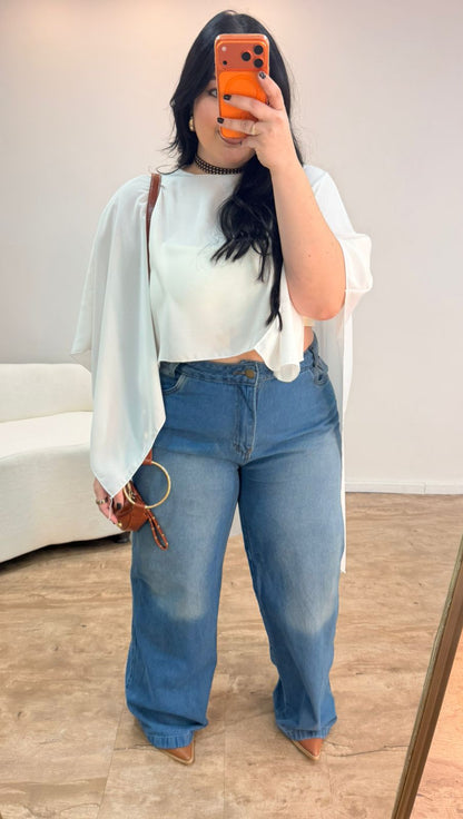 Blusa Capa em Tule