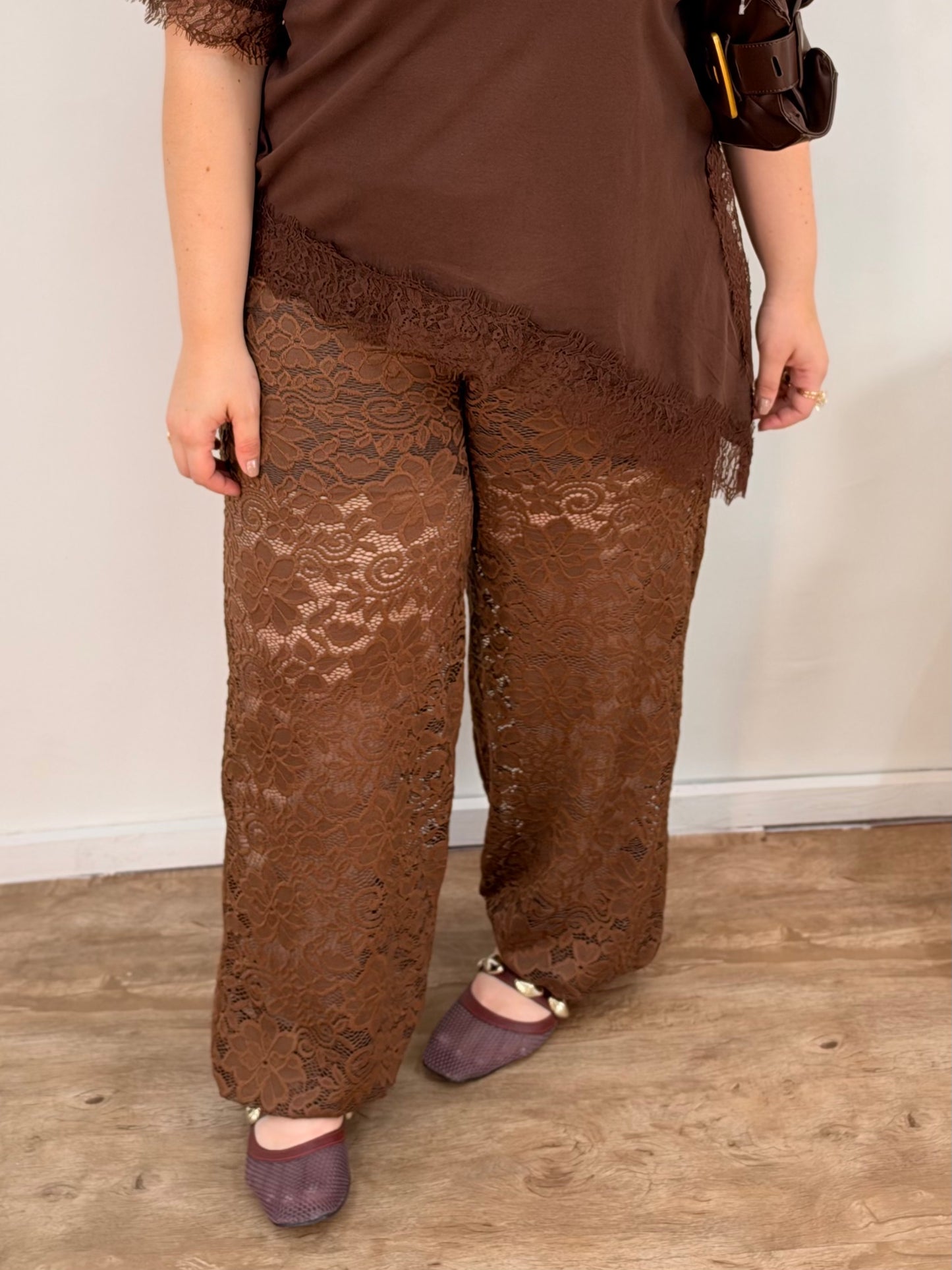 Calça Ballon Aladin Renda Nadine
