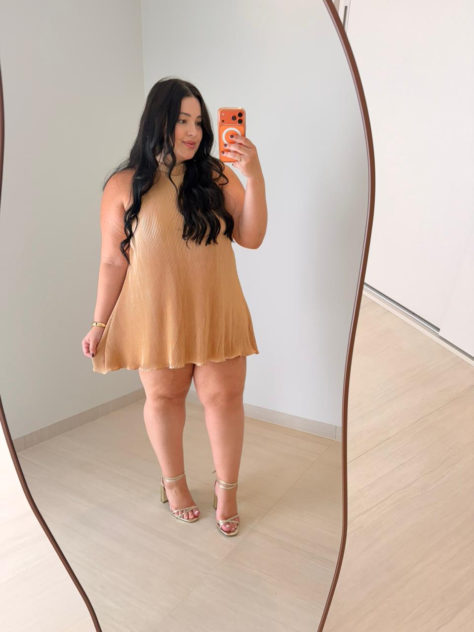 Macacão Plissado Frente Única com Amarração e Bojo Lua