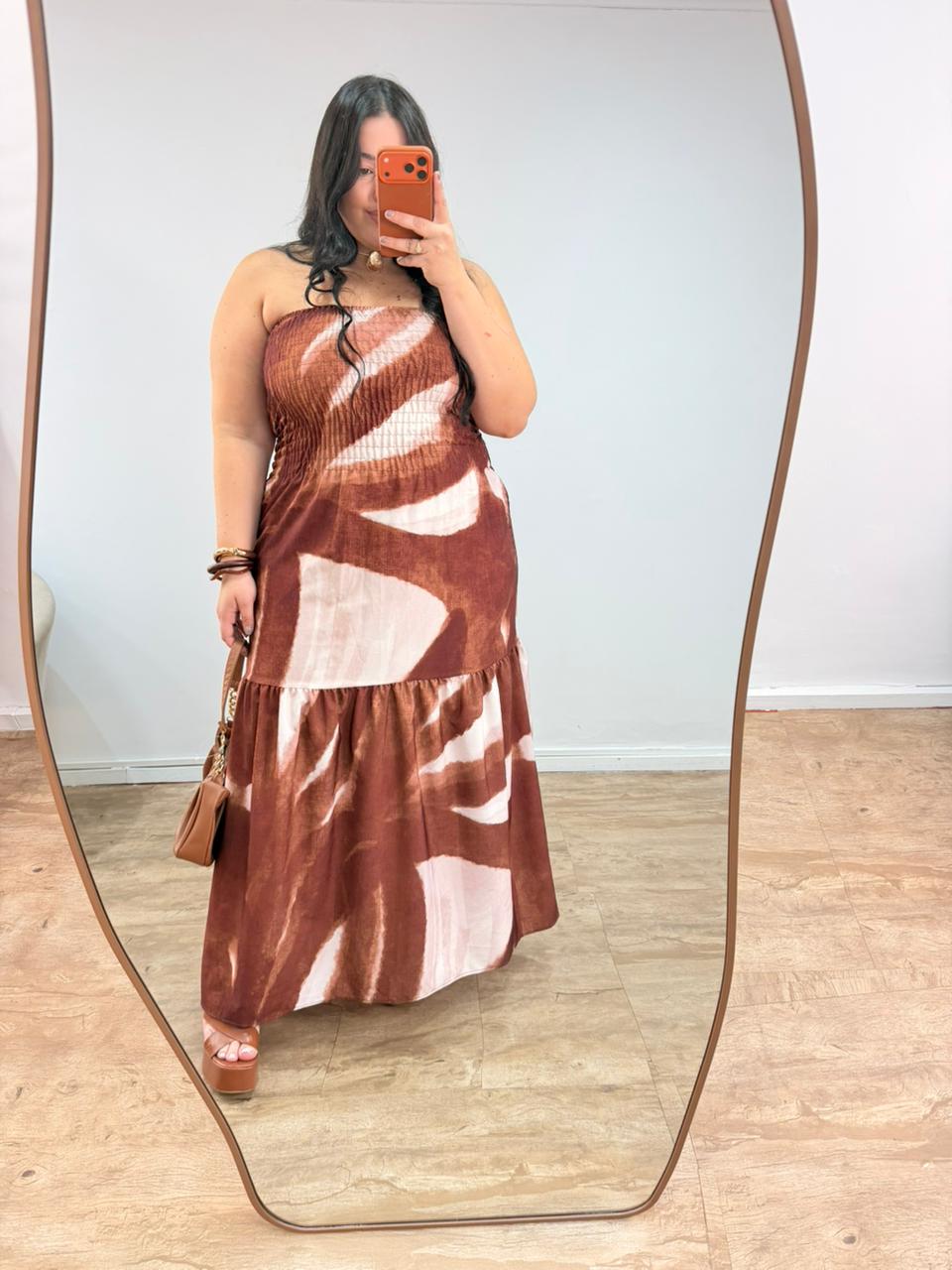 Vestido Tomara que Caia em Crepe de Seda Outono