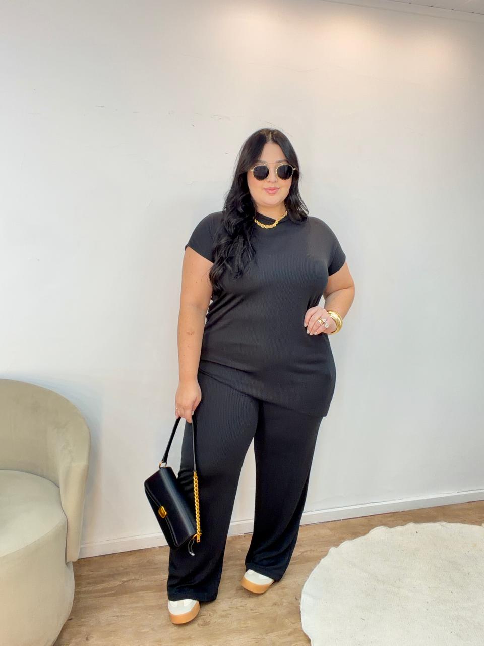 Conjunto Assimétrico com Calça em Ribana Sabrina