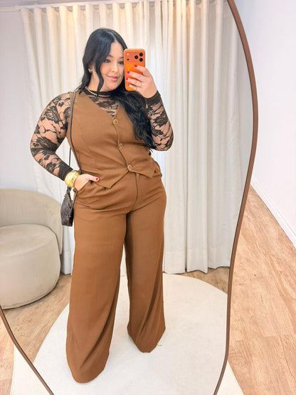 Conjunto Alfaiataria Colete e Pantalona Aurora