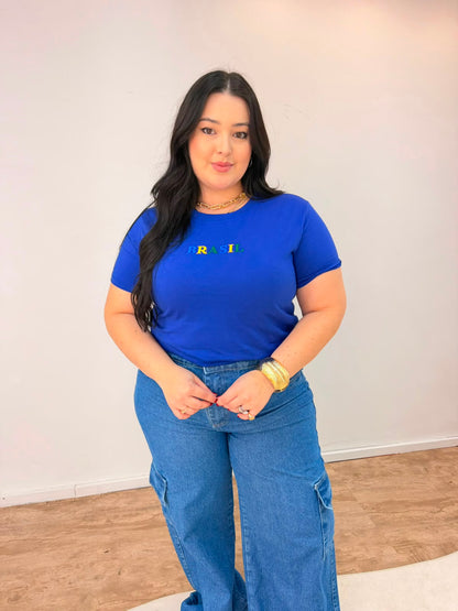 Camiseta Brasil Letras Bordadas