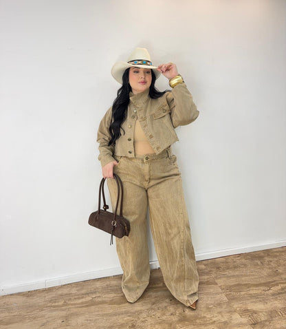 Conjunto Calça Wide com Jaqueta Cropped Doce de Leite