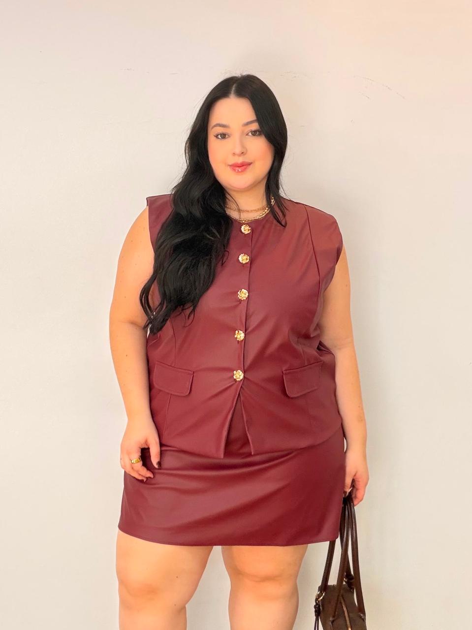 Conjunto Colete Alongado em Couro Alice
