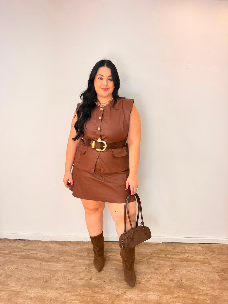 Conjunto Colete Alongado em Couro Alice