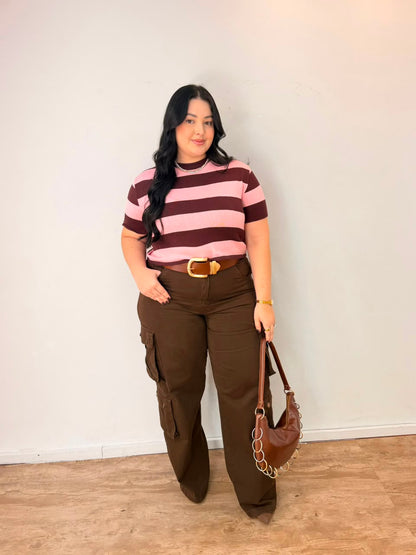 T-shirt cropped em tricô listrada