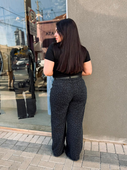 Wide Leg Jeans Onça Black - Pré Venda