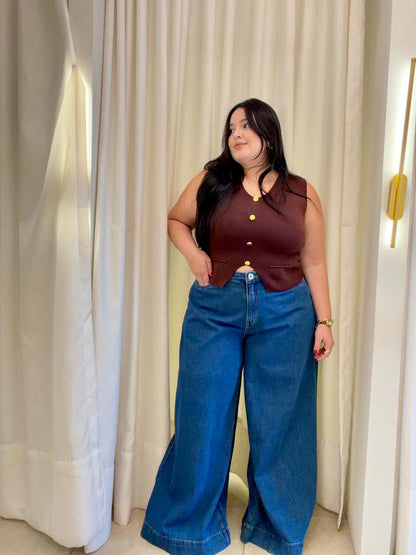 Colete Feminino em Tricô Versátil e Elegante