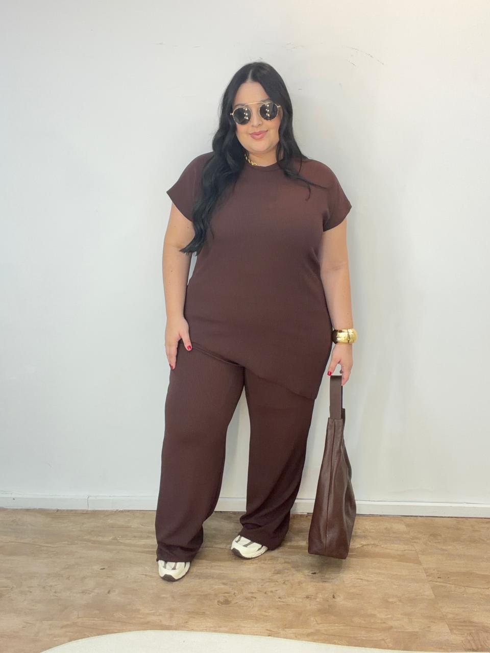 Conjunto Assimétrico com Calça em Ribana Sabrina