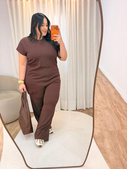 Conjunto Assimétrico com Calça em Ribana Sabrina
