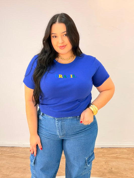 Camiseta Brasil Letras Bordadas