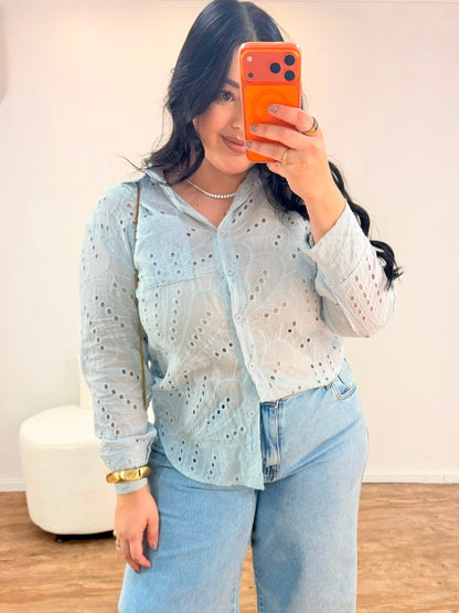 Camisa em Laise Sofia