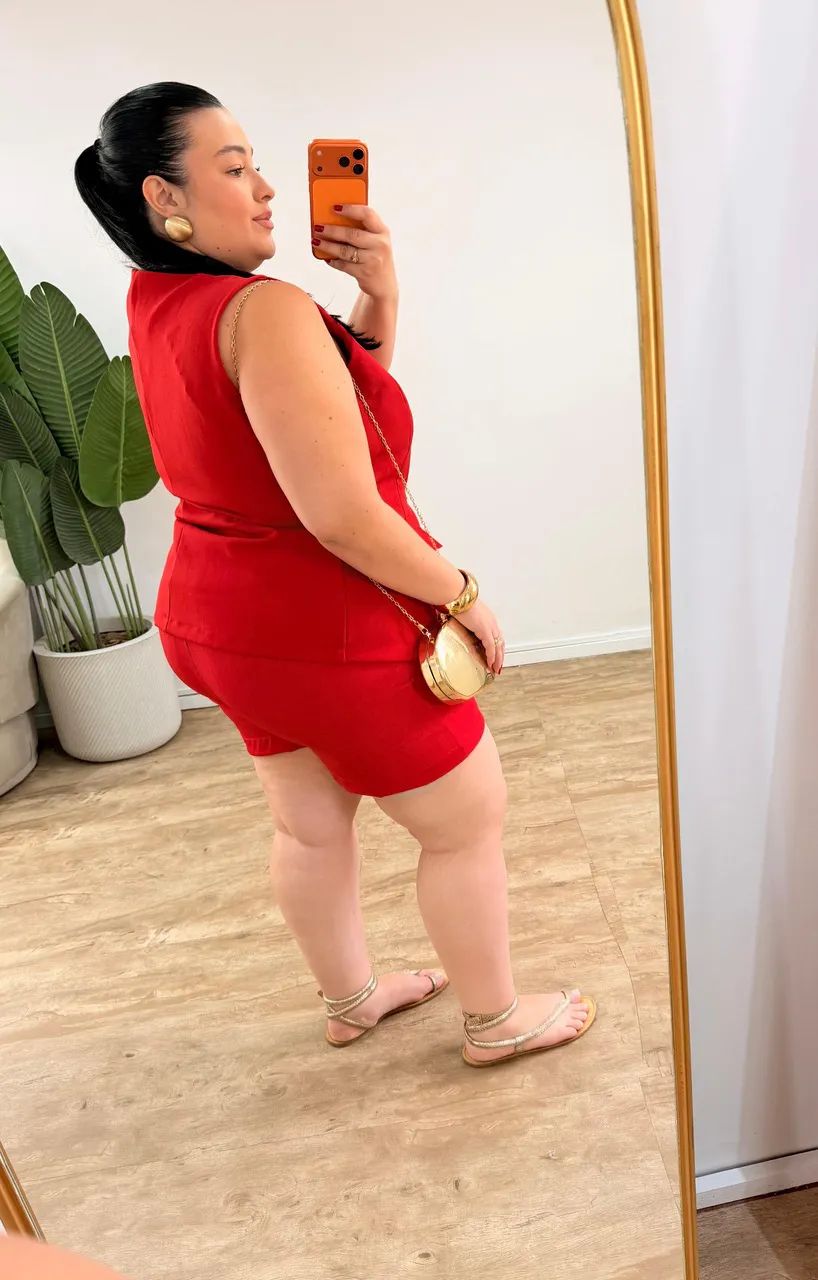 Conjunto de Alfaiataria com Colete e Short Estruturado Fernanda