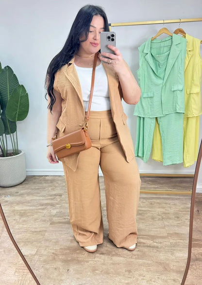 Conjunto com Colete e Calça de Cintura Alta Napoli