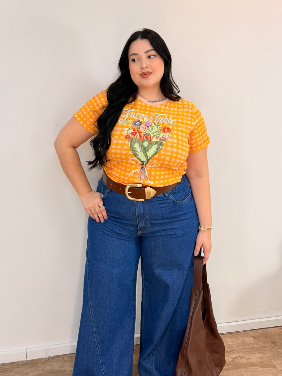 T-Shirt Malha Especial Bouquet Feira Farm