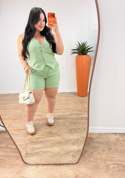 Conjunto de Alfaiataria com Colete e Short Estruturado Lola