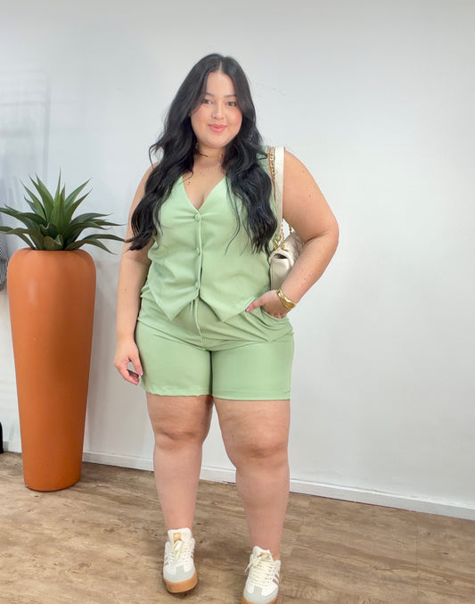 Conjunto de Alfaiataria com Colete e Short Estruturado Lola