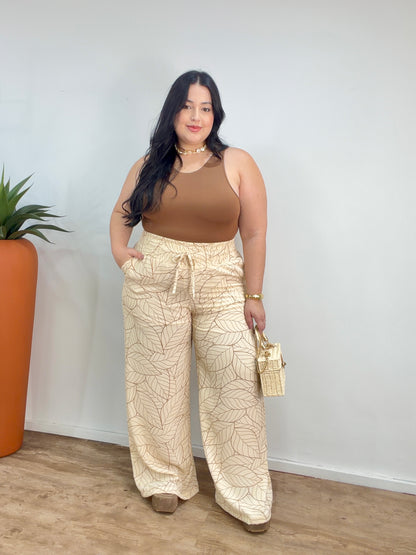 Calça Pantalona Feminina em Crepe Elegante Ruti Preto Amarela