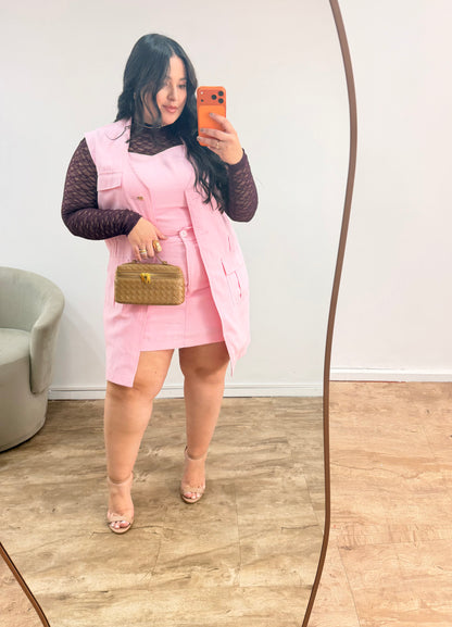 Trijunto Feminino de Alfaiataria com Colete, Short, Saia e Cropped